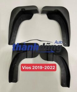 CHẮN BÙN BÁNH TOYOTA VIOS 2022