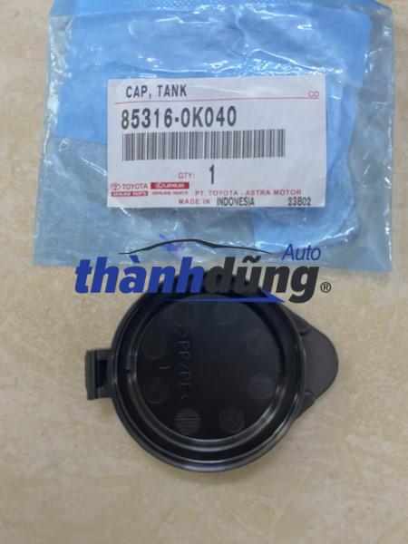 NẮP BÌNH NƯỚC RỬA KÍNH XE TOYOTA INNOVA CHÍNH HÃNG