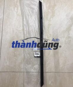 NẸP CHÂN KÍNH TRONG XE FORD EVEREST