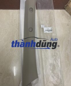 ỐP TRỤ CÁNH CỬA XE HYUNDAI PORTER 2