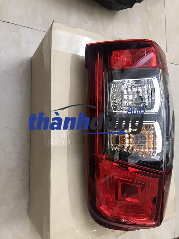 ĐÈN HẬU MITSUBISHI TRITON 2022
