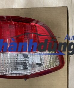 ĐÈN HẬU NGOÀI XE TOYOTA FORTUNER 2011