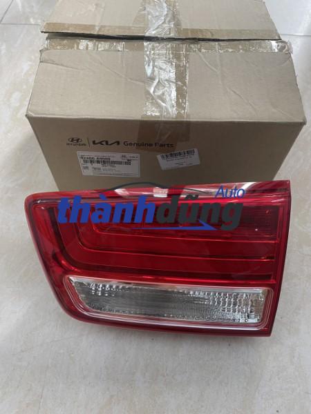 ĐÈN HẬU KIA CARNIVAL 2015