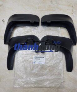CHẮN BÙN BÁNH XE CHEVROLET AVEO