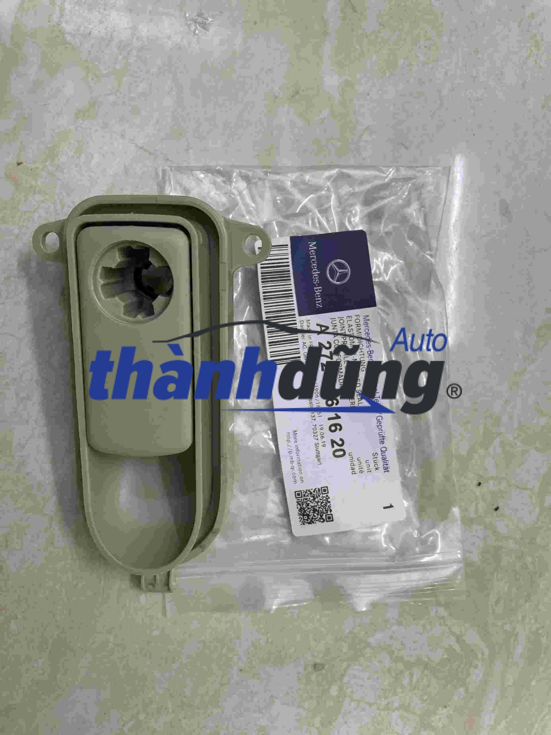 TAY MỞ CỐP PHỤ MERCEDES C200
