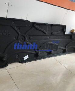 CHẮN BÙN GẦM MERCEDES E200 2012