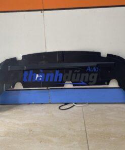 CHẮN BÙN GẦM MÁY TRƯỚC FORD FOCUS