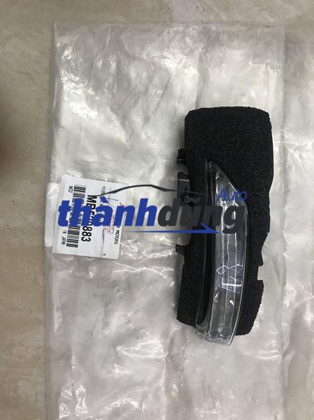 XI NHAN GƯƠNG MITSUBISHI PAJERO 2019-2023 | 8351A093