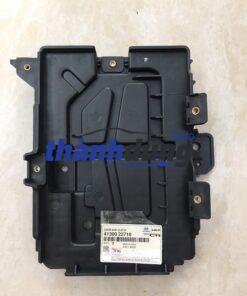 KHAY ĐẾ ĂC QUY HYUNDAI ELANTRA 2016