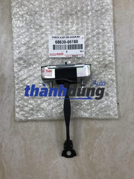 GIỚI HẠN CÁNH CỬA SAU TOYOTA CAMRY 2018 | 68630-06180