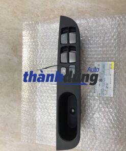 công tắc lên kính tổng ssangyong rodius 2011 | 8582021000