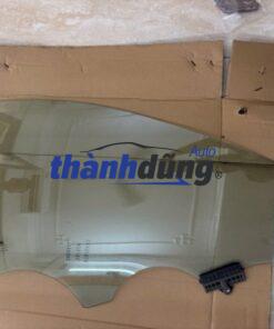 HYUNDAI I30 KÍNH CÁNH CỬA TRƯỚC PHẢI | 82421-2L010