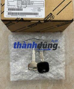 Ổ KHÓA CỐP ĐỰNG ĐỒ TOYOTA INNOVA 2009 | 69056-0K010