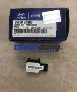 CẢM BIẾN VA CHẠM BA ĐỜ SỐC TRƯỚC HYUNDAI SANTAFE | 959302B000