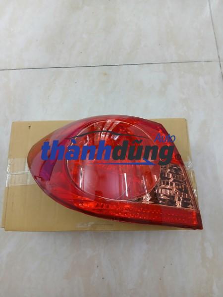ĐÈN HẬU TOYOTA COROLLA 2001-2005 | 8156102170