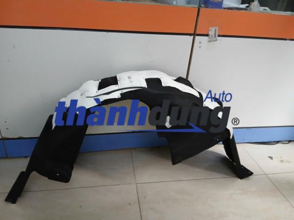 CHẮN BÙN LÒNG DÈ SAU PHỤ VINFAST VF8 | BEX30120075