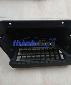 ỐP BỆ BƯỚC LÊN XUỐNG HYUNDAI MIGHTY EX8 GT | 877205P000CA