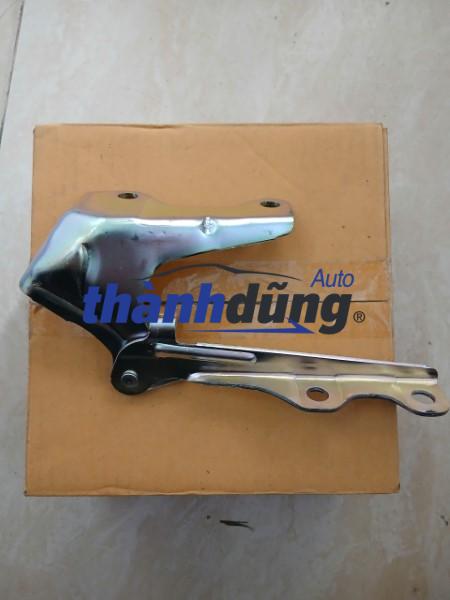BẢN LỀ CAPO PHẢI ISUZU DMAX 2015 | 8981040992